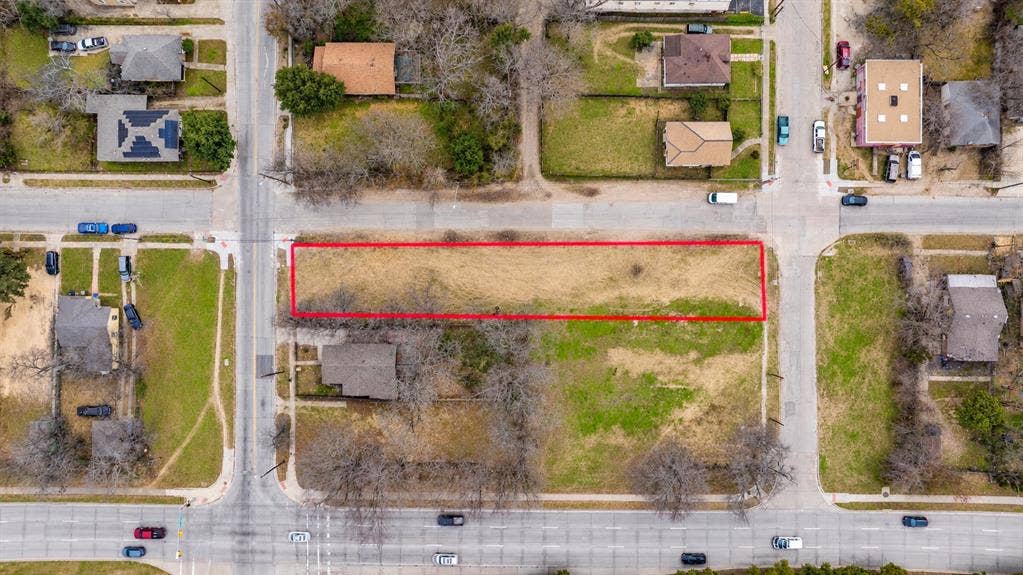 3301 Metropolitan Avenue, Dallas, TX 75210 View of 3301 Metropolitan and 3302 Hamilton Ave. combined