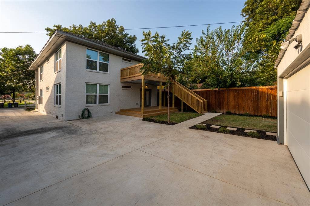 4514 victor, Dallas, TX 75246 4514 victor, Dallas, TX 75246