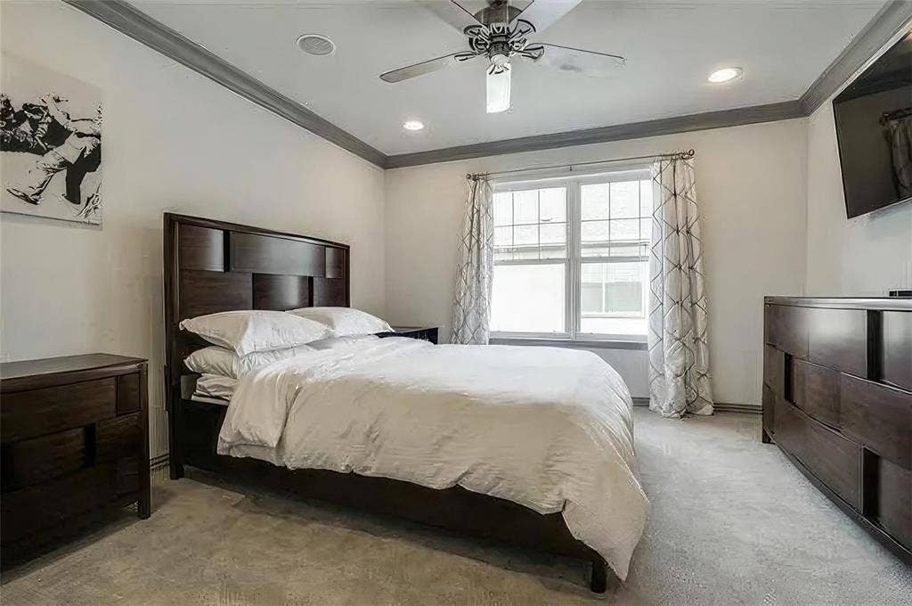 2201 Wolf Street, #6102, Dallas, TX 75201 2201 Wolf Street, #6102, Dallas, TX 75201