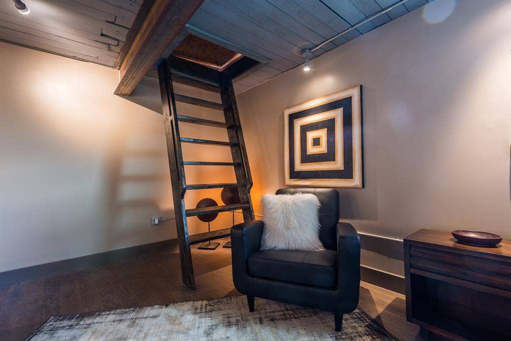 3100 Commerce Street, #160, Dallas, TX 75226 3100 Commerce Street, #160, Dallas, TX 75226