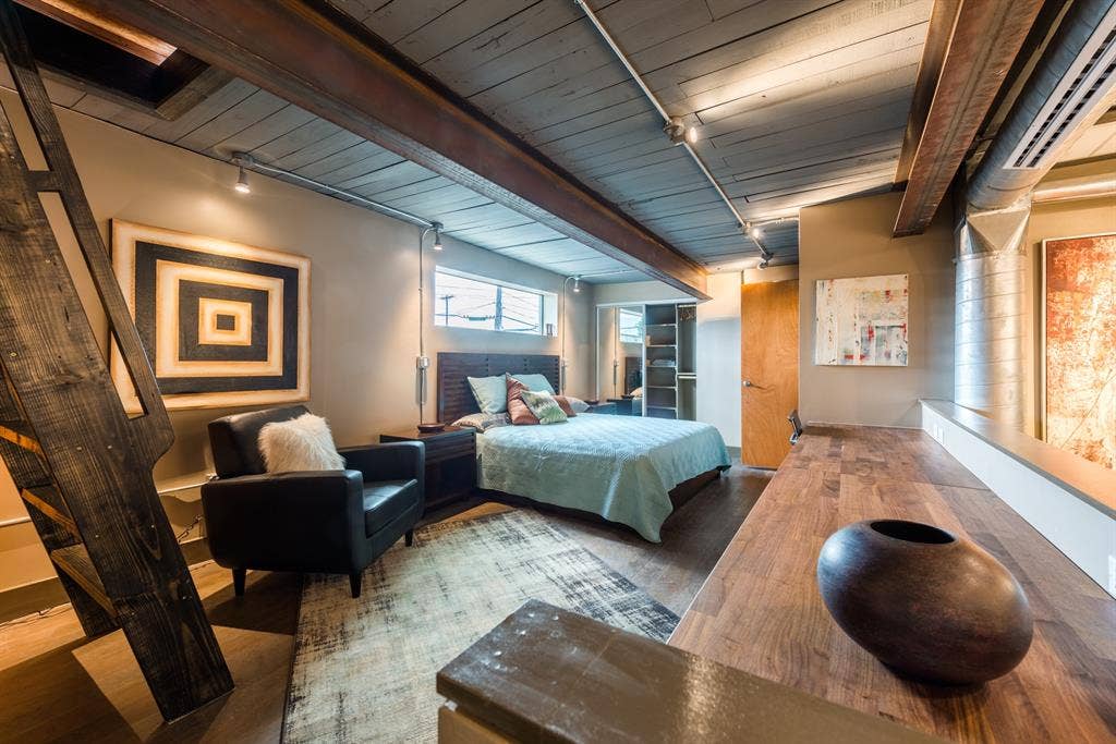3100 Commerce Street, #160, Dallas, TX 75226 3100 Commerce Street, #160, Dallas, TX 75226