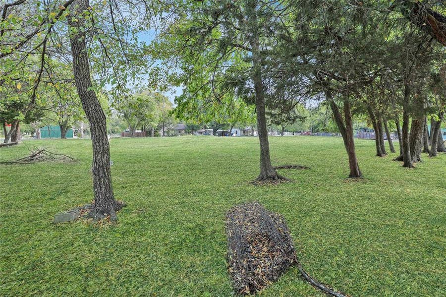 Property photo for 312 Davis St., Farmersville, TX