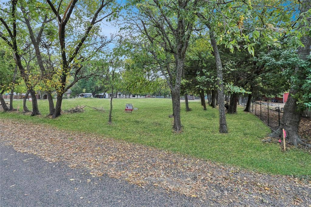 312 Davis St., Farmersville, TX 75442 312 Davis St., Farmersville, TX 75442