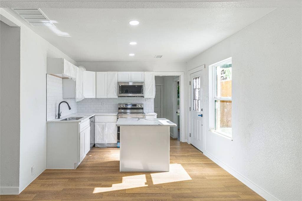 5130 Patonia Avenue, Dallas, TX 75241