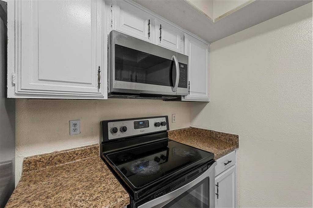 2904 Nova Drive, Garland, TX 75044 2904 Nova Drive, Garland, TX 75044