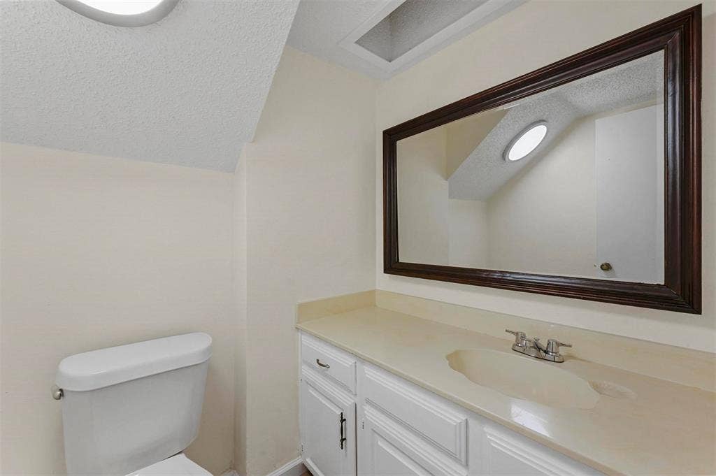 2904 Nova Drive, Garland, TX 75044 2904 Nova Drive, Garland, TX 75044
