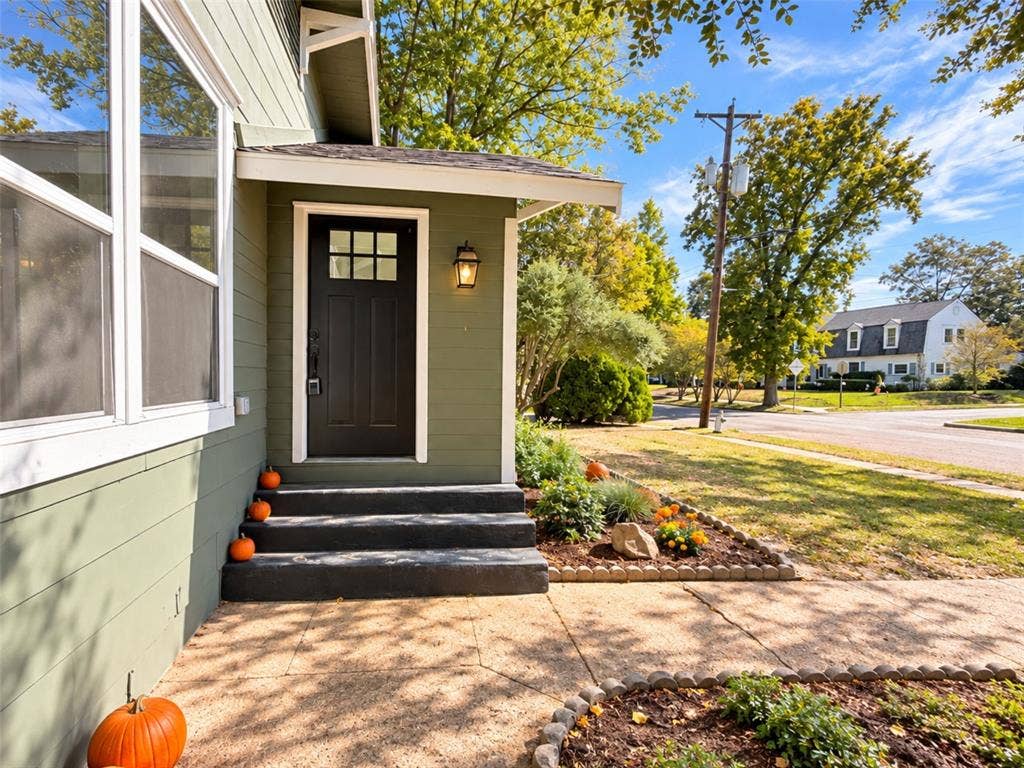 1104 Park Street, Greenville, TX 75401