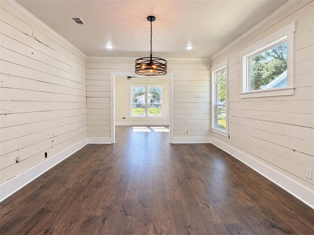 1104 Park Street, Greenville, TX 75401