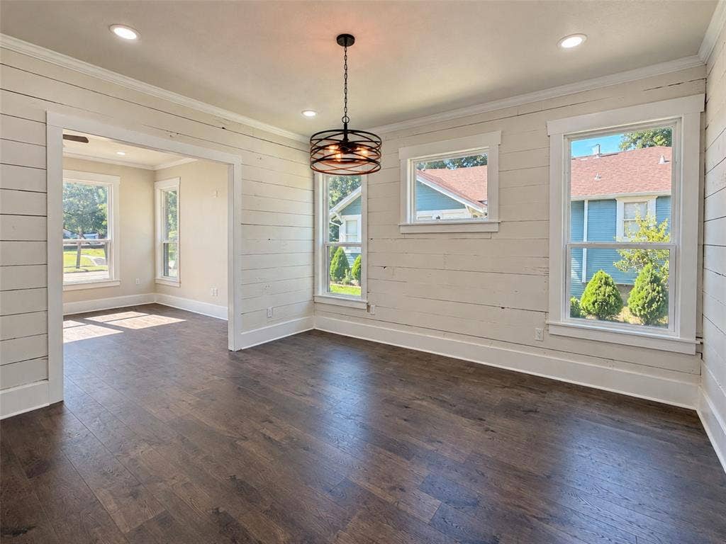 1104 Park Street, Greenville, TX 75401