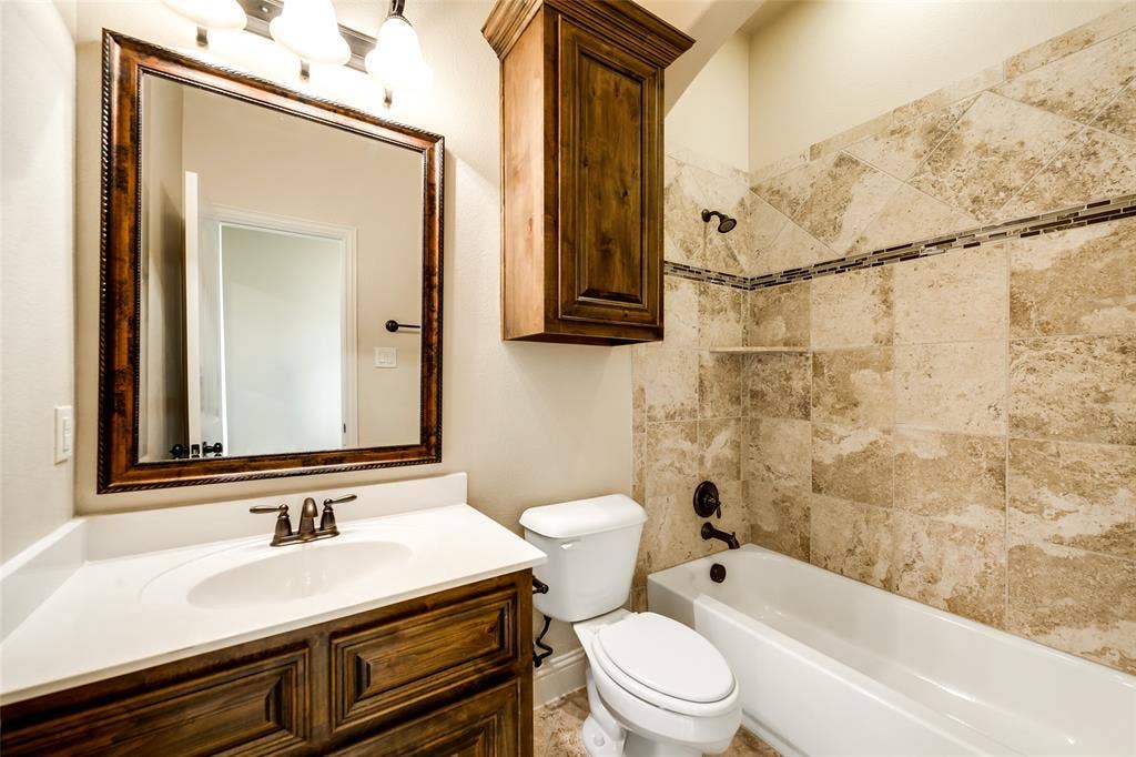 600 England Street, Fate, TX 75189 600 England Street, Fate, TX 75189
