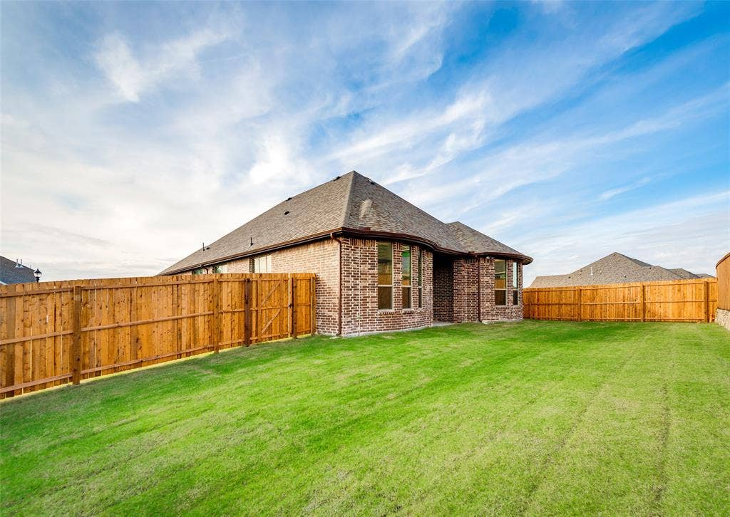 600 England Street, Fate, TX 75189 600 England Street, Fate, TX 75189