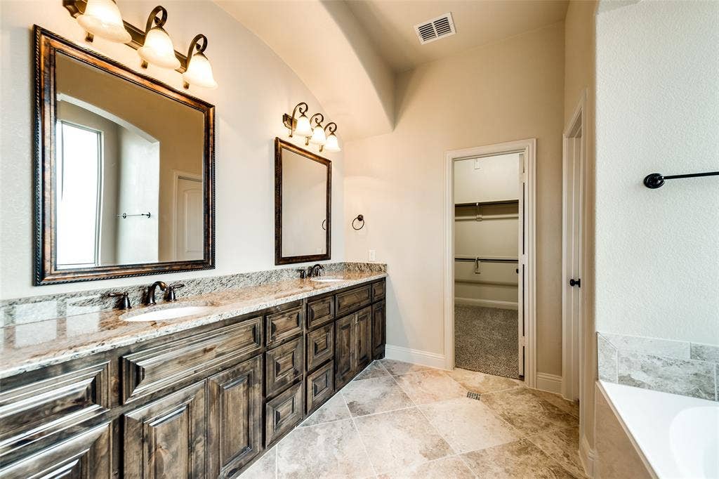 600 England Street, Fate, TX 75189 600 England Street, Fate, TX 75189