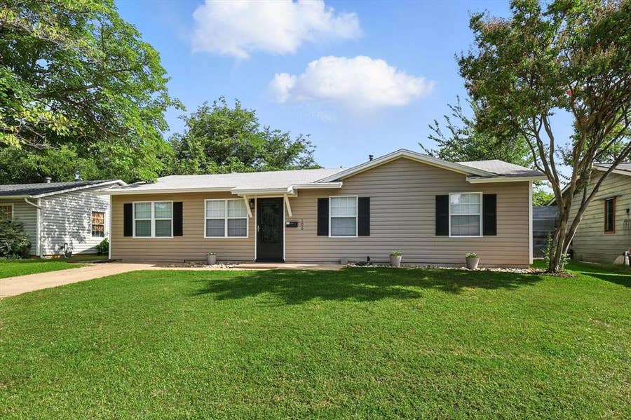 Property photo for 106 Tarrant Drive, Euless, TX