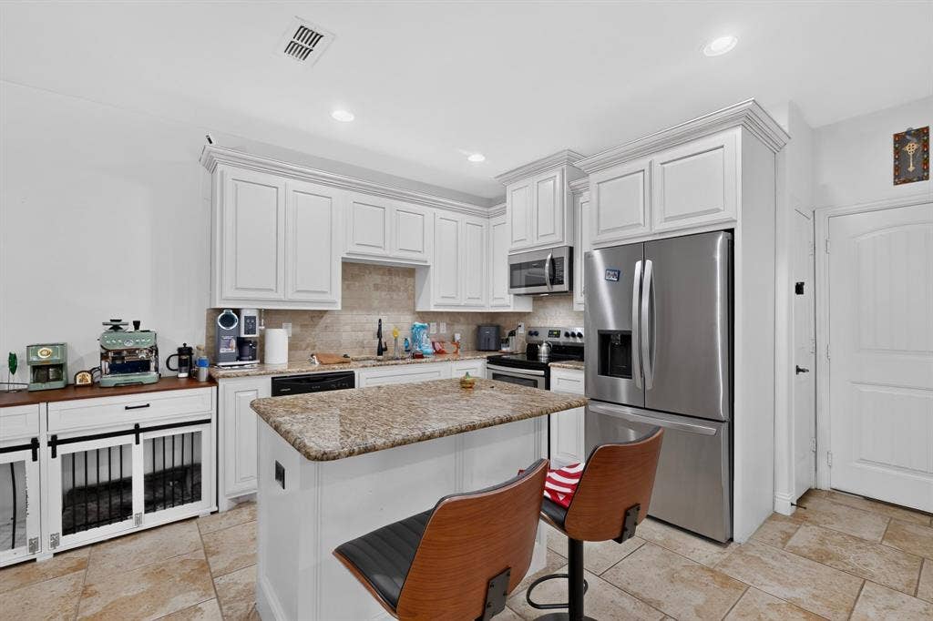 6606 Windward View Drive, Rowlett, TX 75088 6606 Windward View Drive, Rowlett, TX 75088