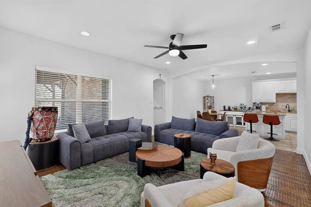 6606 Windward View Drive, Rowlett, TX 75088 6606 Windward View Drive, Rowlett, TX 75088
