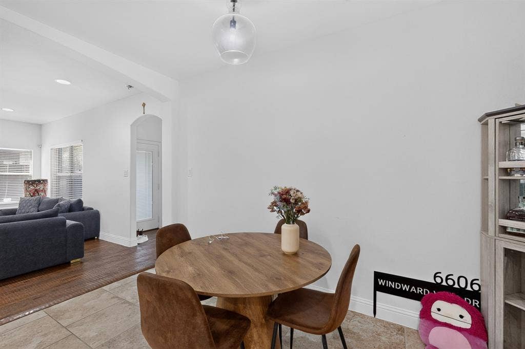 6606 Windward View Drive, Rowlett, TX 75088 6606 Windward View Drive, Rowlett, TX 75088