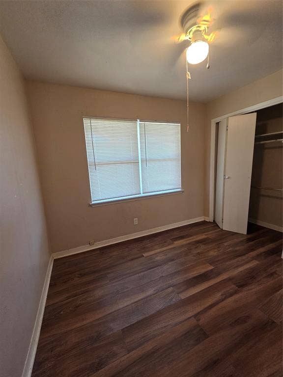 304 S Joyce Street, Lacy Lakeview, TX 76705