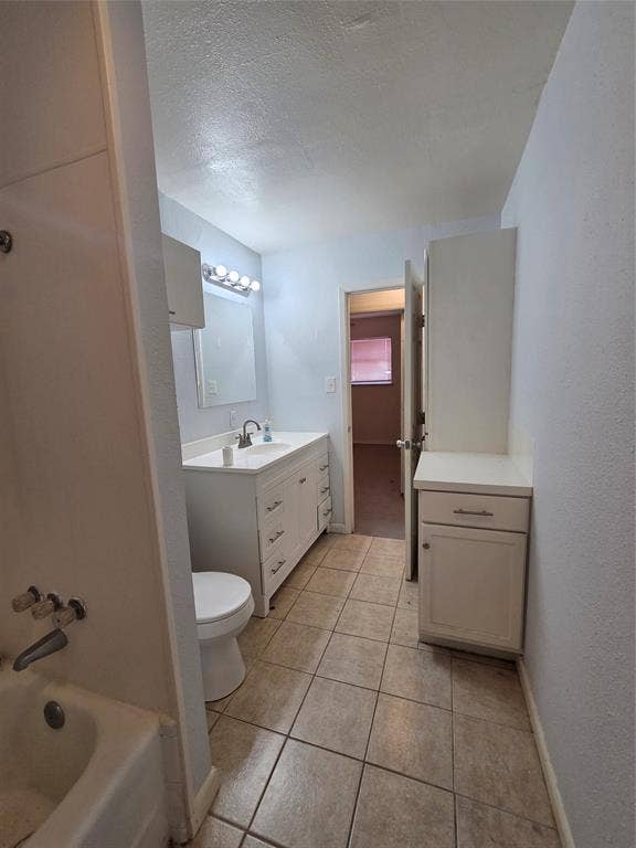 302 S Joyce Street, Lacy Lakeview, TX 76705