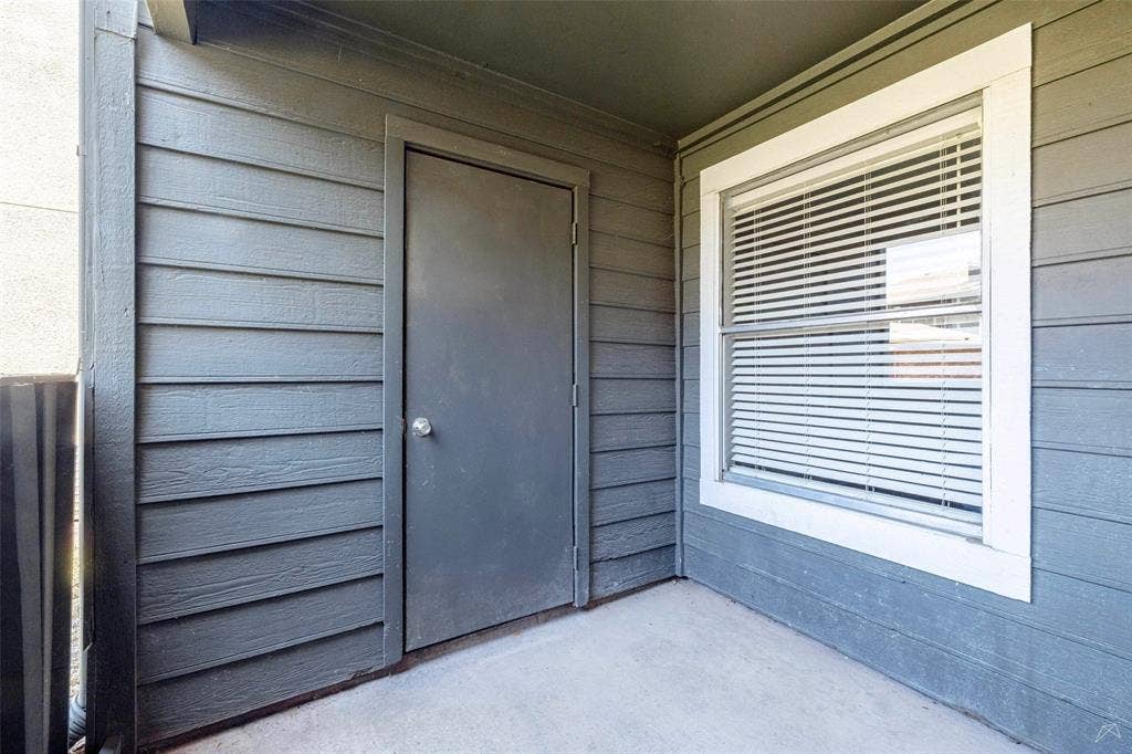 7550 S Westmoreland Road, #P-1603, Dallas, TX 75237 October Special 299.00 Move In