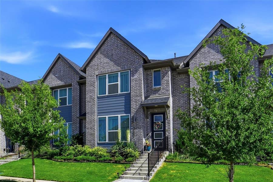Property photo for 1085 Carnation Drive, Crowley, TX