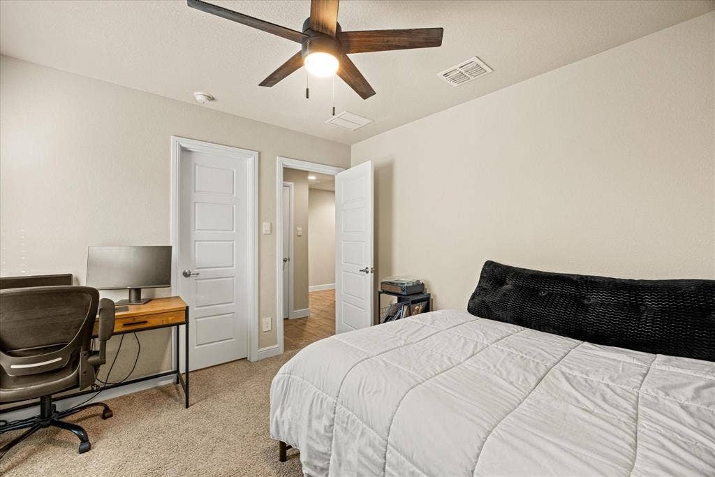 4119 Cornerstone Circle, Granbury, TX 76048 4119 Cornerstone Circle, Granbury, TX 76048