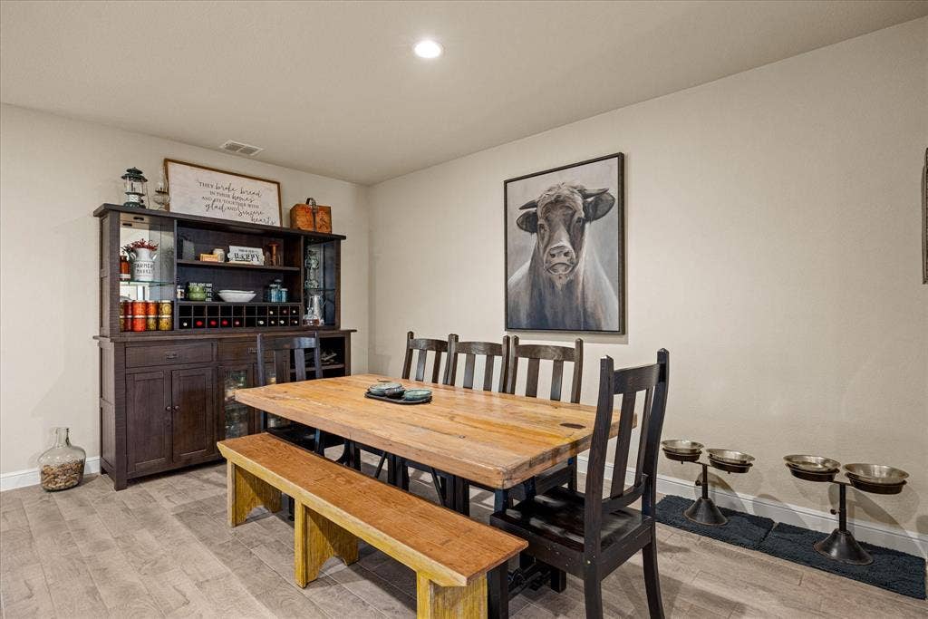 4119 Cornerstone Circle, Granbury, TX 76048 4119 Cornerstone Circle, Granbury, TX 76048