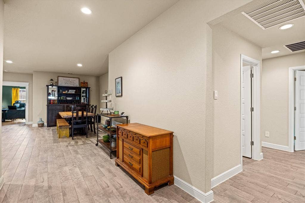 4119 Cornerstone Circle, Granbury, TX 76048 4119 Cornerstone Circle, Granbury, TX 76048