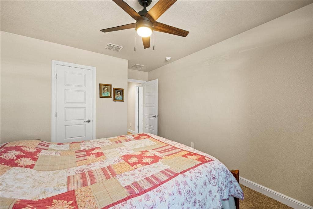 4119 Cornerstone Circle, Granbury, TX 76048 4119 Cornerstone Circle, Granbury, TX 76048
