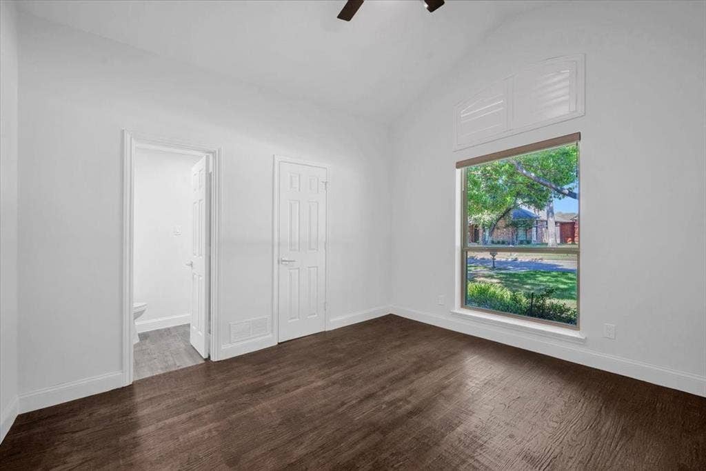 5208 Streamwood Lane, Plano, TX 75093 5208 Streamwood Lane, Plano, TX 75093