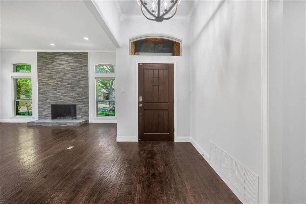 5208 Streamwood Lane, Plano, TX 75093 5208 Streamwood Lane, Plano, TX 75093