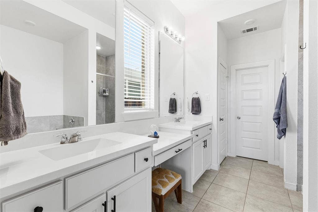 2034 Clearmist Way, Royse City, TX 75189 2034 Clearmist Way, Royse City, TX 75189