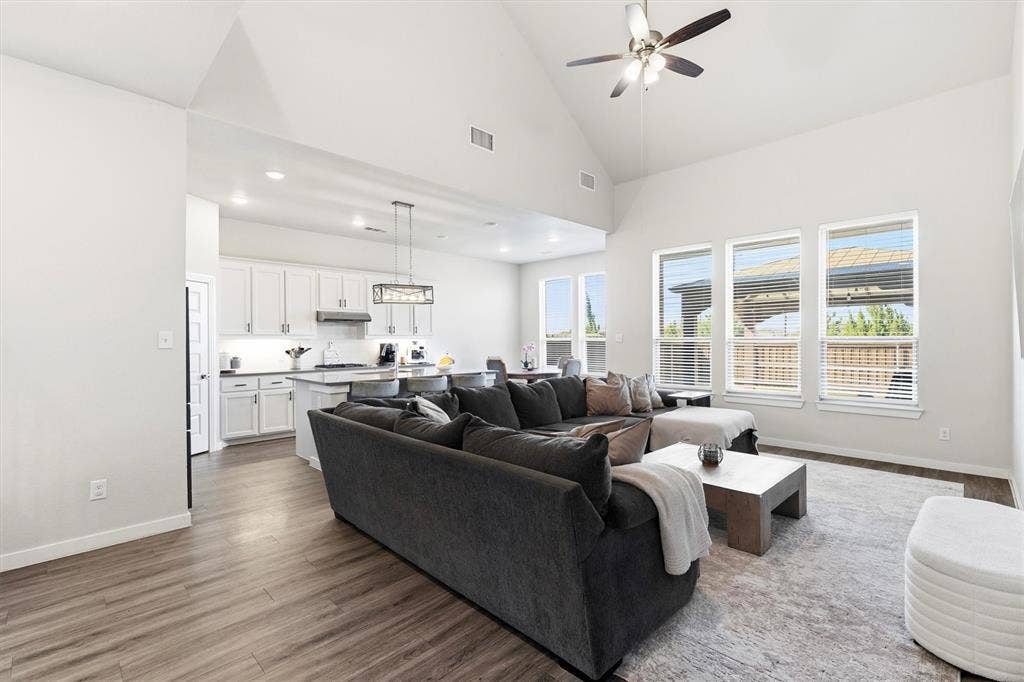 2034 Clearmist Way, Royse City, TX 75189 2034 Clearmist Way, Royse City, TX 75189