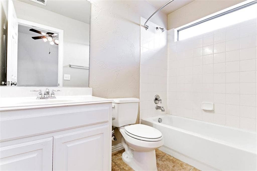 9686 Avalon Drive, Frisco, TX 75035 9686 Avalon Drive, Frisco, TX 75035