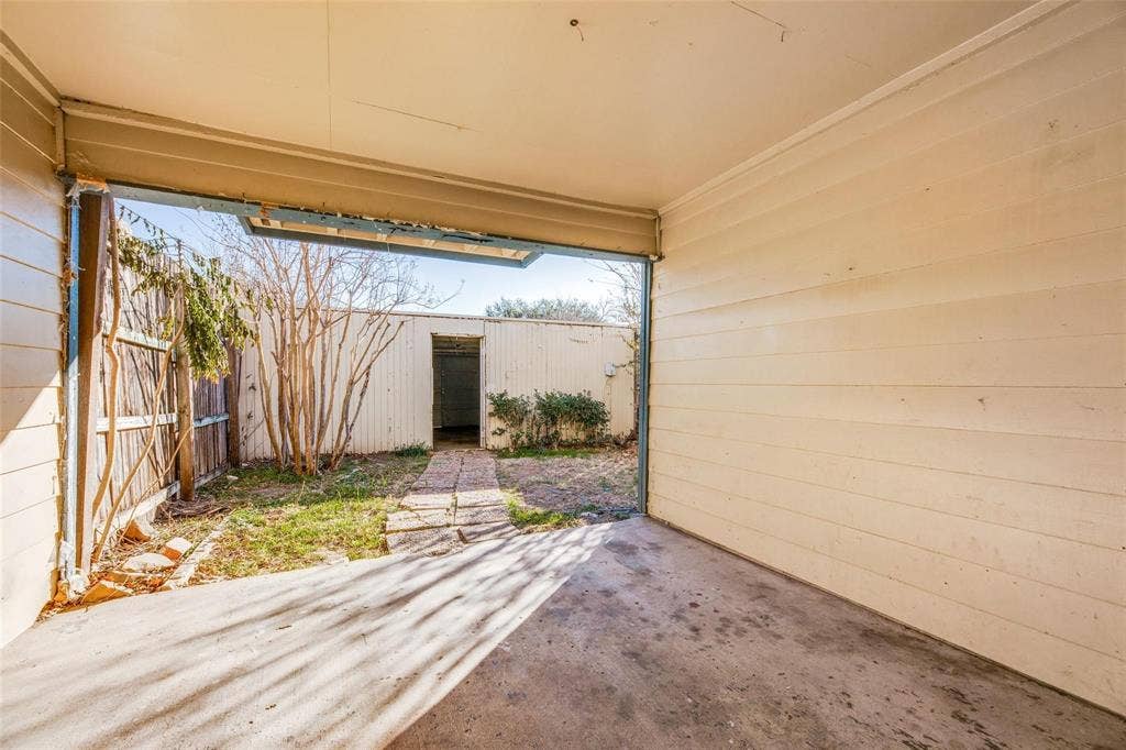 4146 Towngate Boulevard, Garland, TX 75041 4146 Towngate Boulevard, Garland, TX 75041