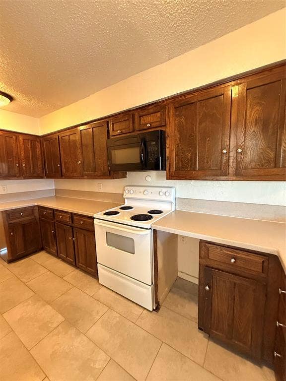 4146 Towngate Boulevard, Garland, TX 75041 4146 Towngate Boulevard, Garland, TX 75041