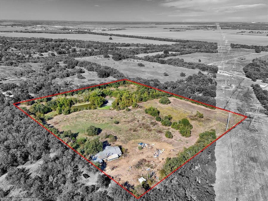 Property photo for 227 Fm 2839, Lorena, TX