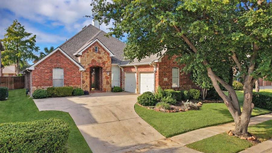 Property photo for 8631 Weston Lane, Lantana, TX