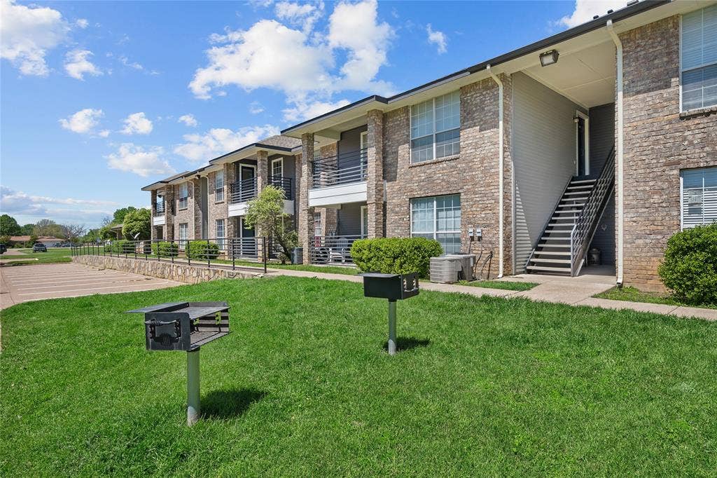 170 Henderson Street, #3201, Midlothian, TX 76065 Henderson Place community exterior; representative community photo.