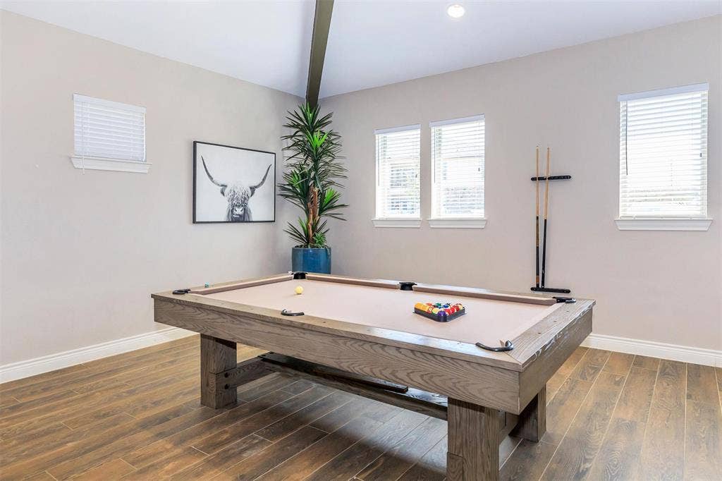 2991 Lakeside Drive, #726, Midlothian, TX 76065 Midlothian Meadows community billiards room.