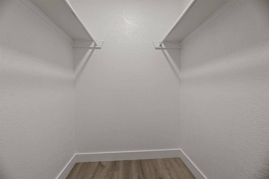 13266 Emily Road, #216, Dallas, TX 75240 Unit 216 walk-in closet.