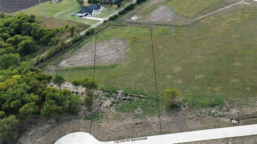 Property photo for TBD Bovine, Oak Leaf, TX