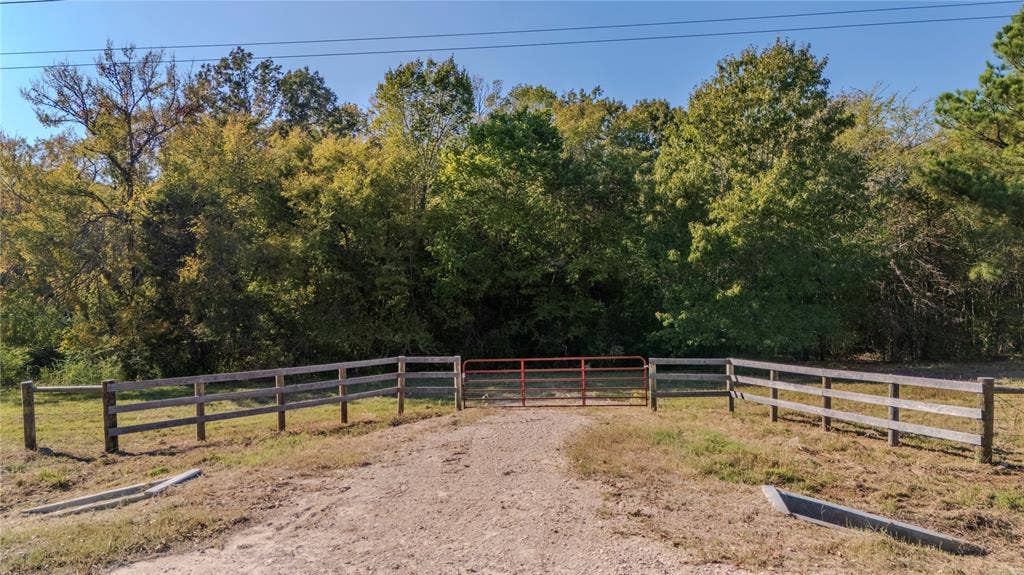 4270 FM 753, Athens, TX 75751 4270 FM 753, Athens, TX 75751