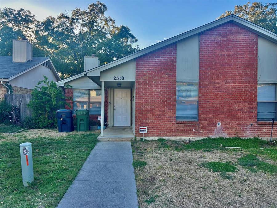 Property photo for 2310 Miguel Lane, Arlington, TX