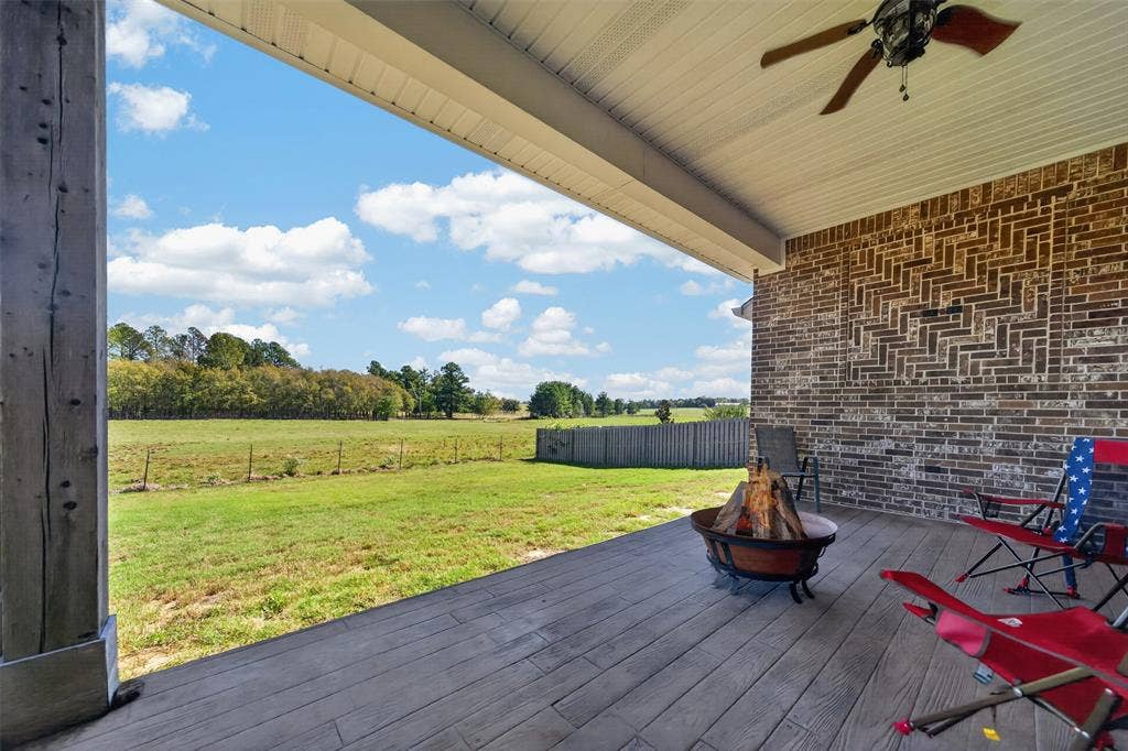 1513 White Bear Trail, Lindale, TX 75771
