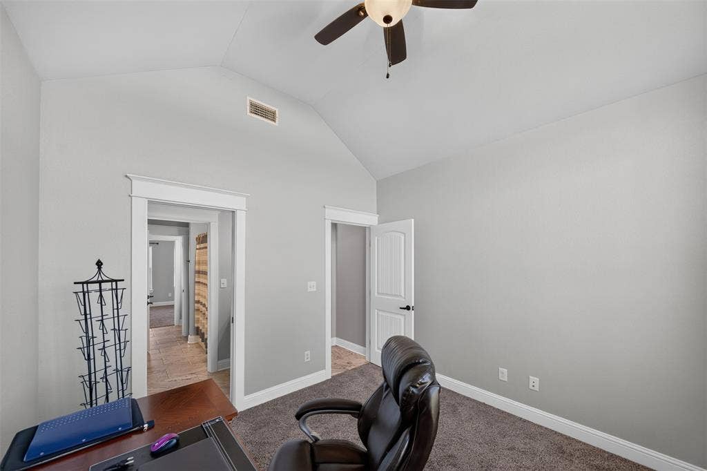1513 White Bear Trail, Lindale, TX 75771
