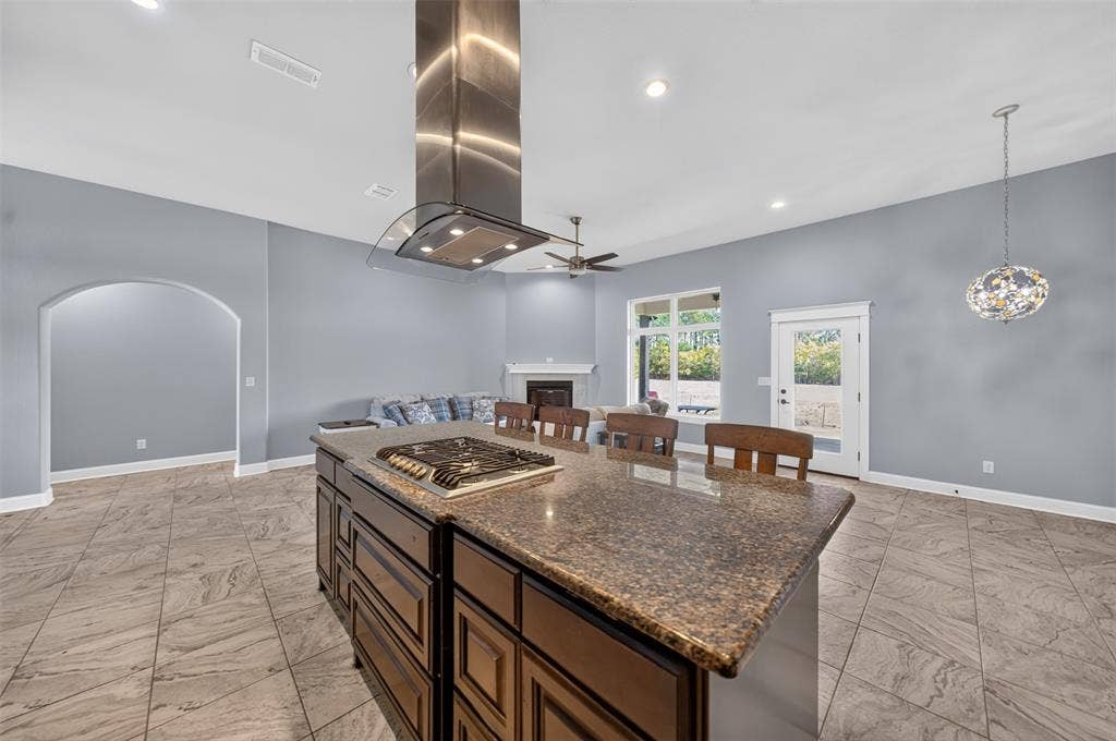 1513 White Bear Trail, Lindale, TX 75771