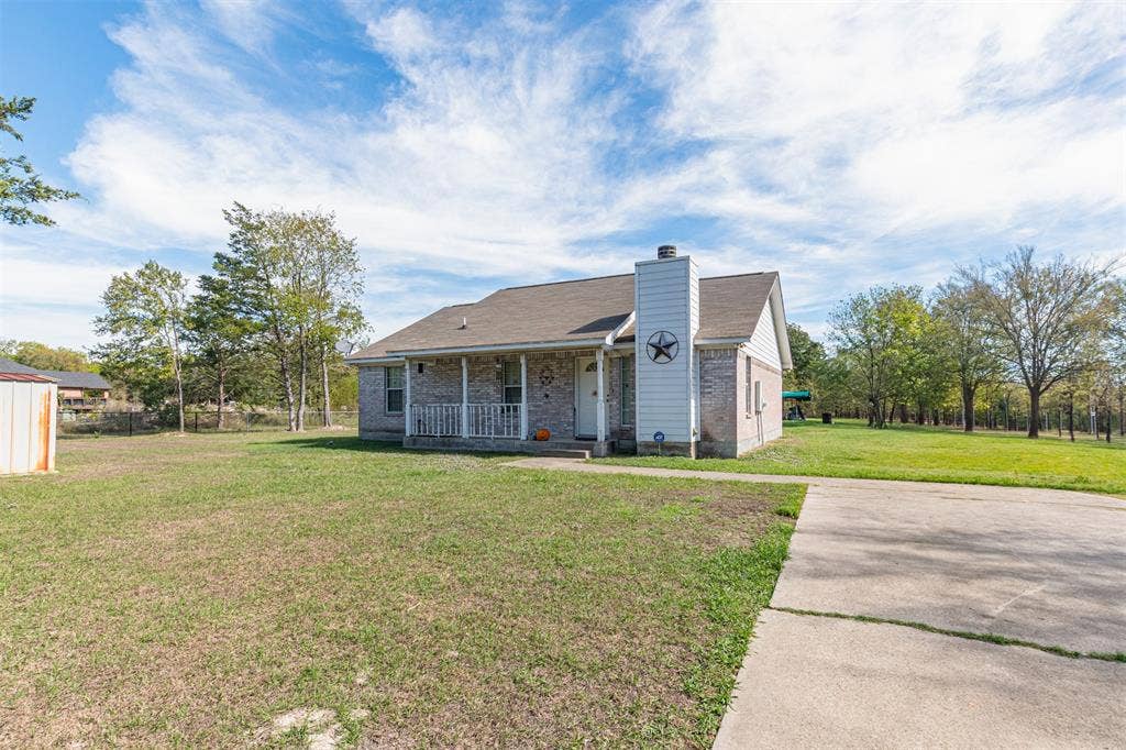 2601 W County Road 3306, Greenville, TX 75402 2601 W County Road 3306, Greenville, TX 75402