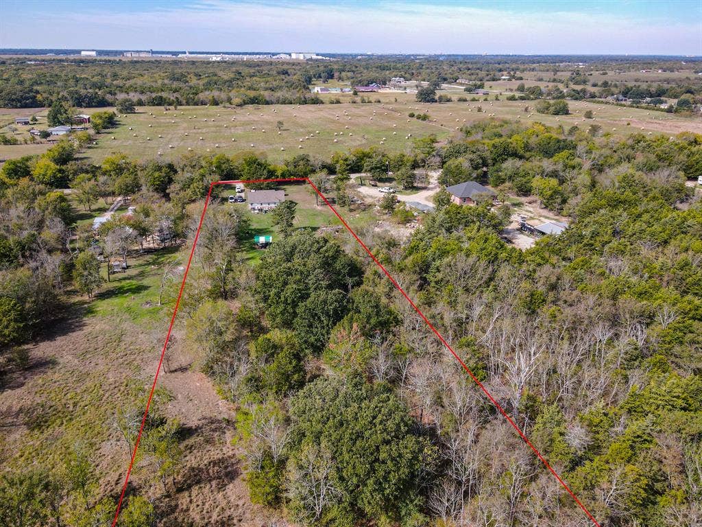 2601 W County Road 3306, Greenville, TX 75402 2601 W County Road 3306, Greenville, TX 75402