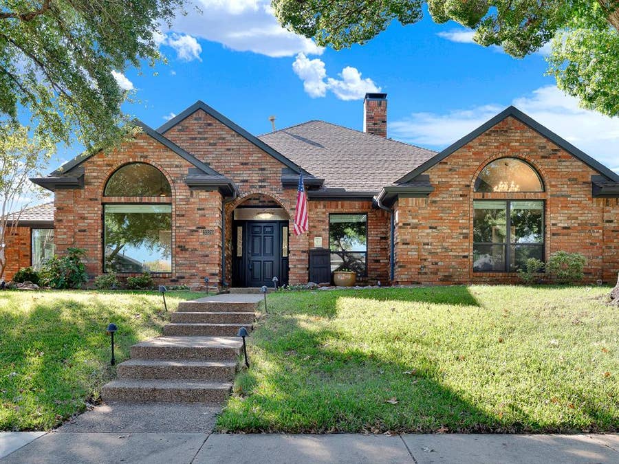 Property photo for 3320 Melanie Lane, Plano, TX