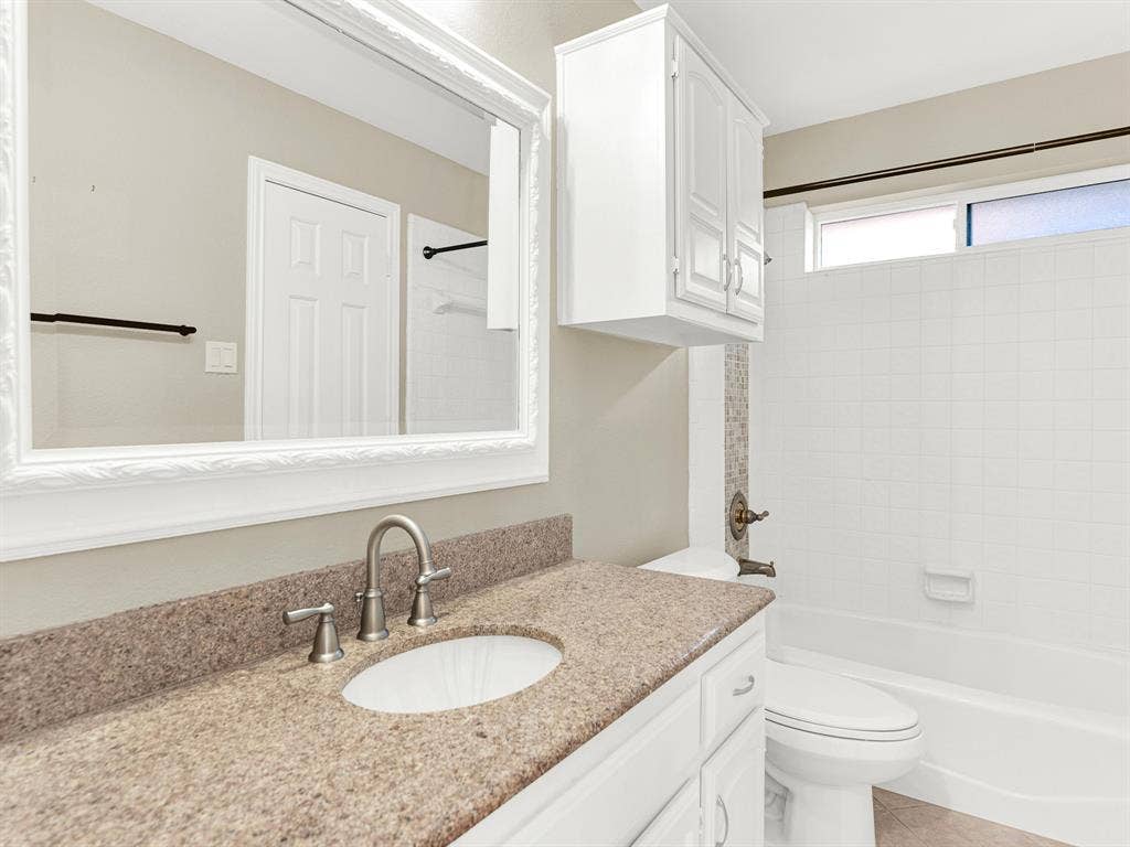 3320 Melanie Lane, Plano, TX 75023 3320 Melanie Lane, Plano, TX 75023